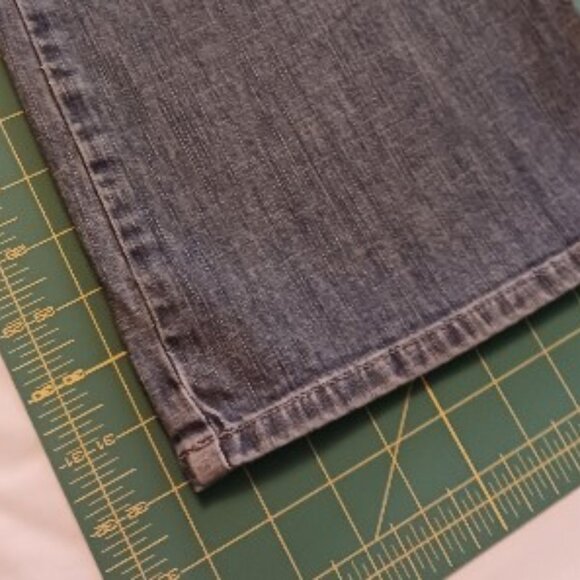 Dana Bachman Denim - Picture 3 of 9